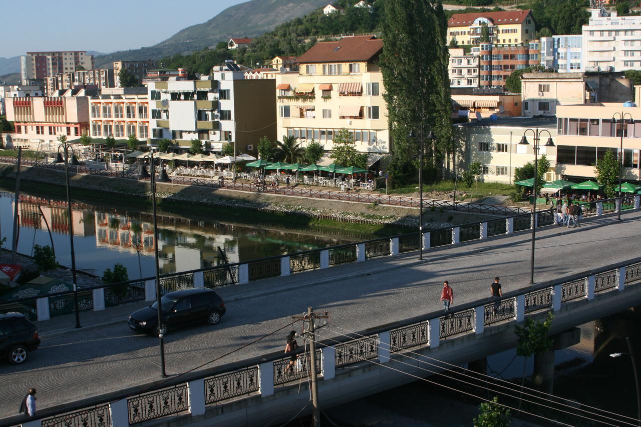 Hotel Siklad Lezhe Exterior photo