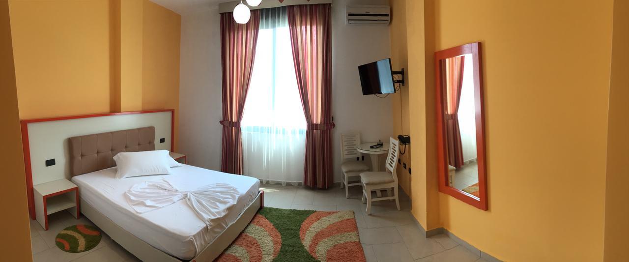 Hotel Siklad Lezhe Exterior photo